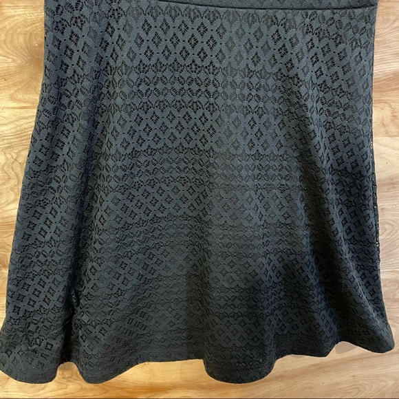 Vero Moda Women’s Medium VMKANEL offshoulder Dress - Picture 8 of 12